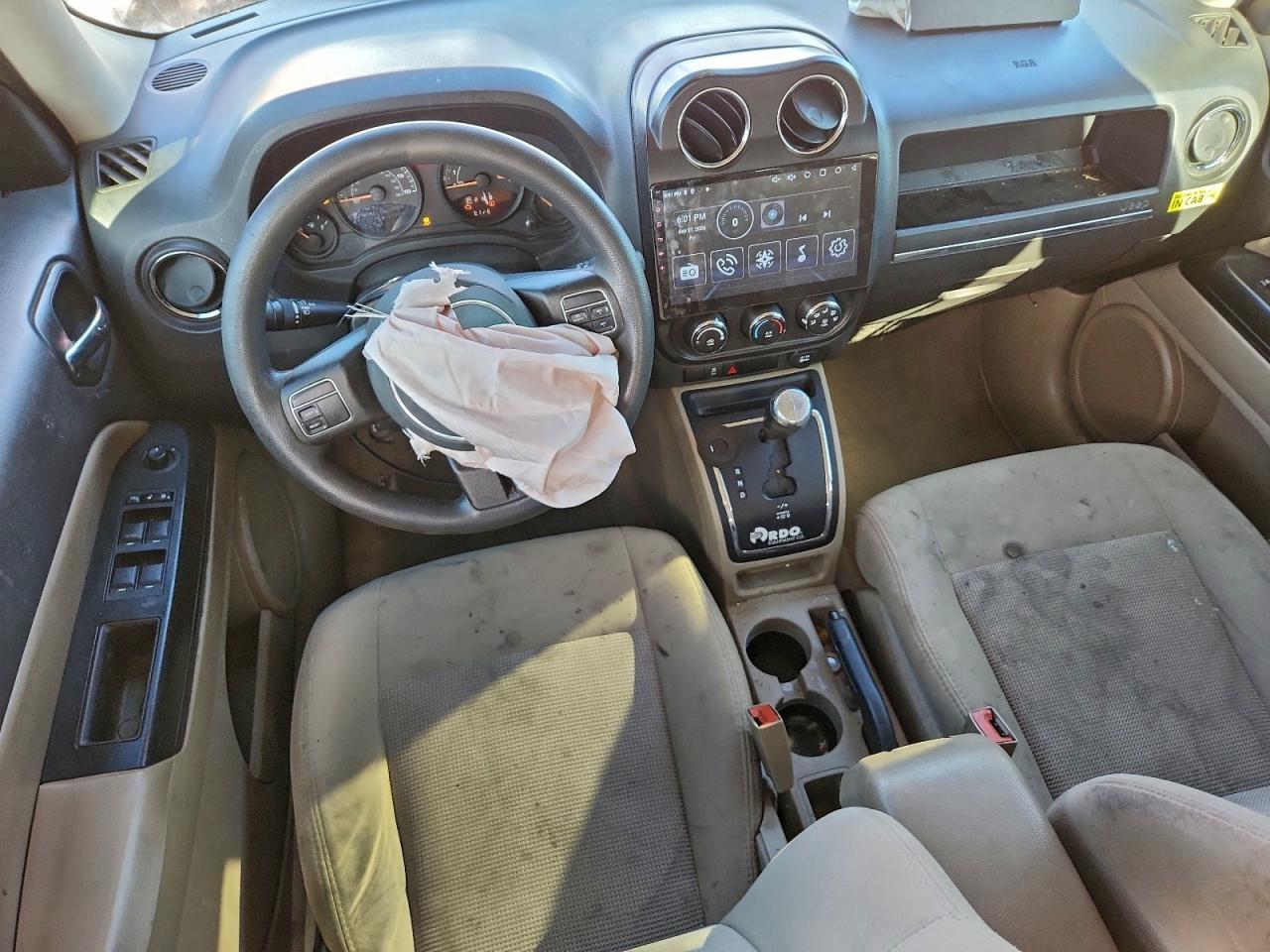2014 JEEP PATRIOT SPORT photo 8