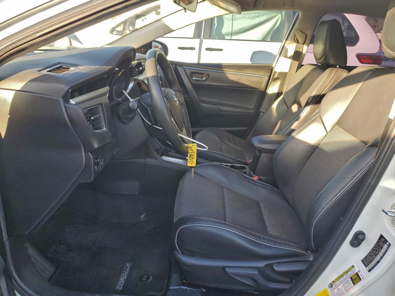 2016 TOYOTA COROLLA L photo 7
