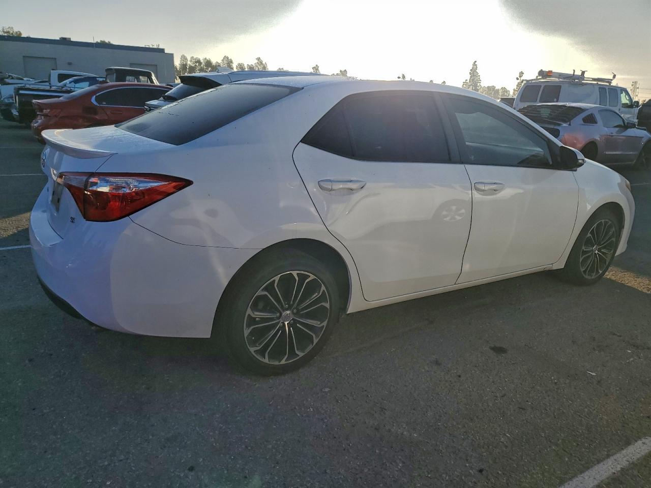 2016 TOYOTA COROLLA L photo 3