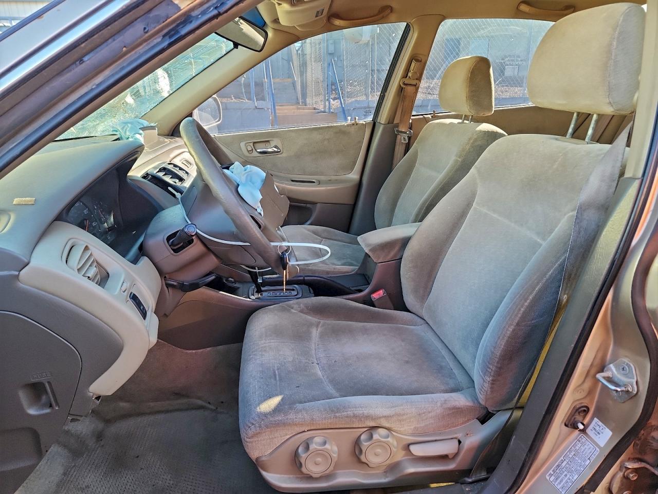 2002 HONDA ACCORD LX photo 7