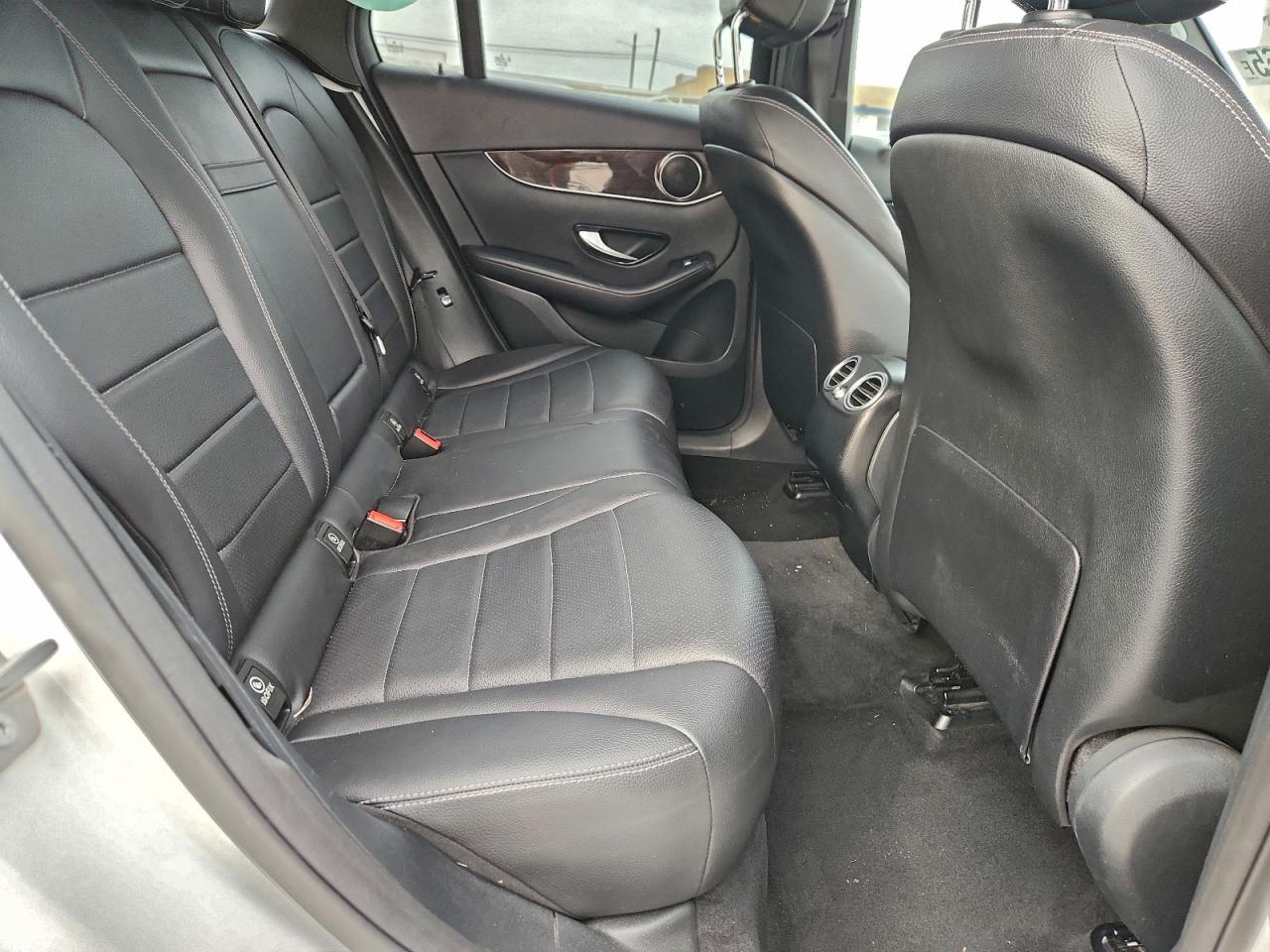 2018 MERCEDES-BENZ GLC 300 photo 10