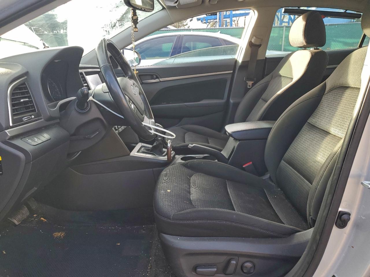2017 HYUNDAI ELANTRA GT photo 7