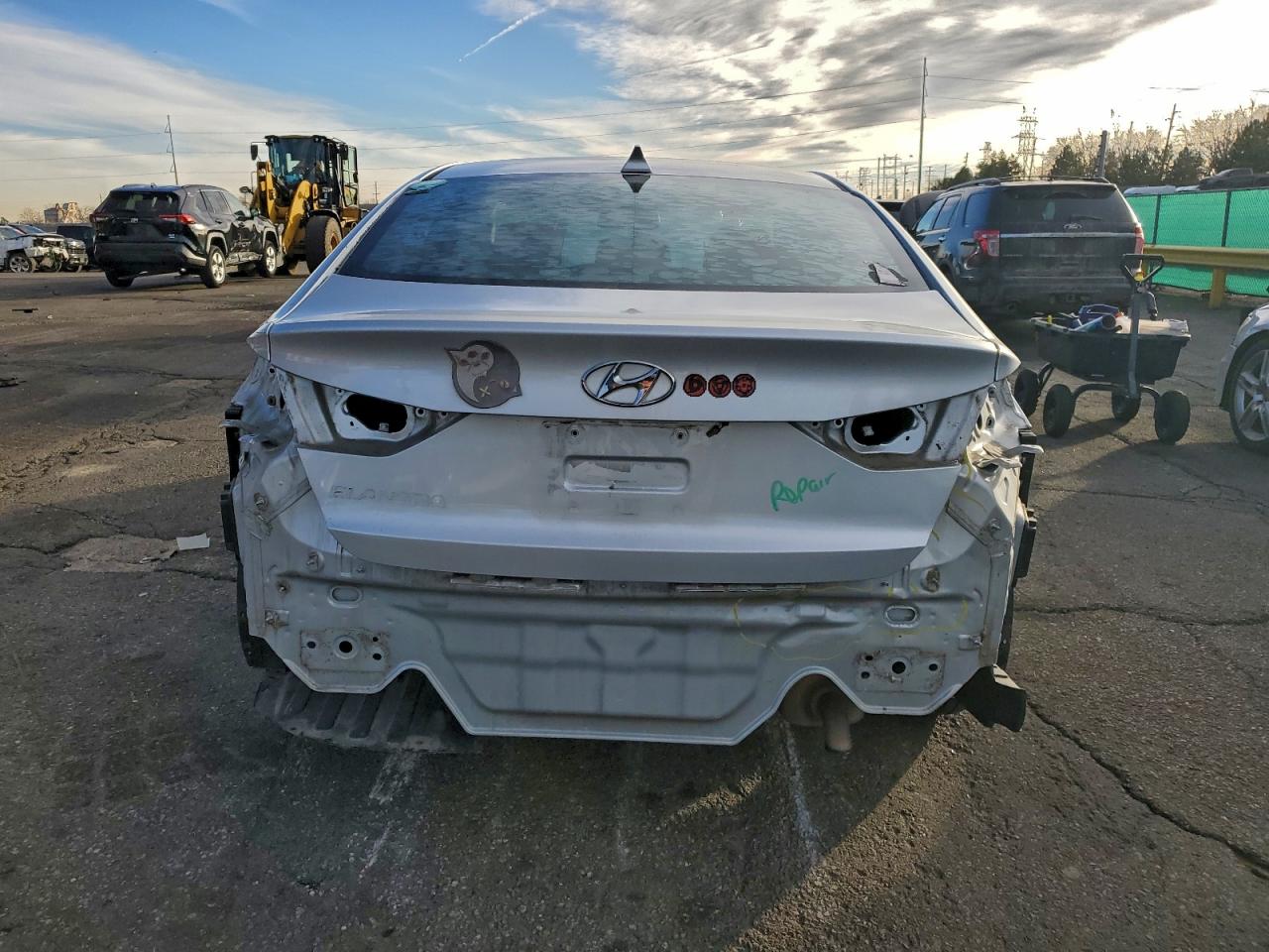 2017 HYUNDAI ELANTRA GT photo 6