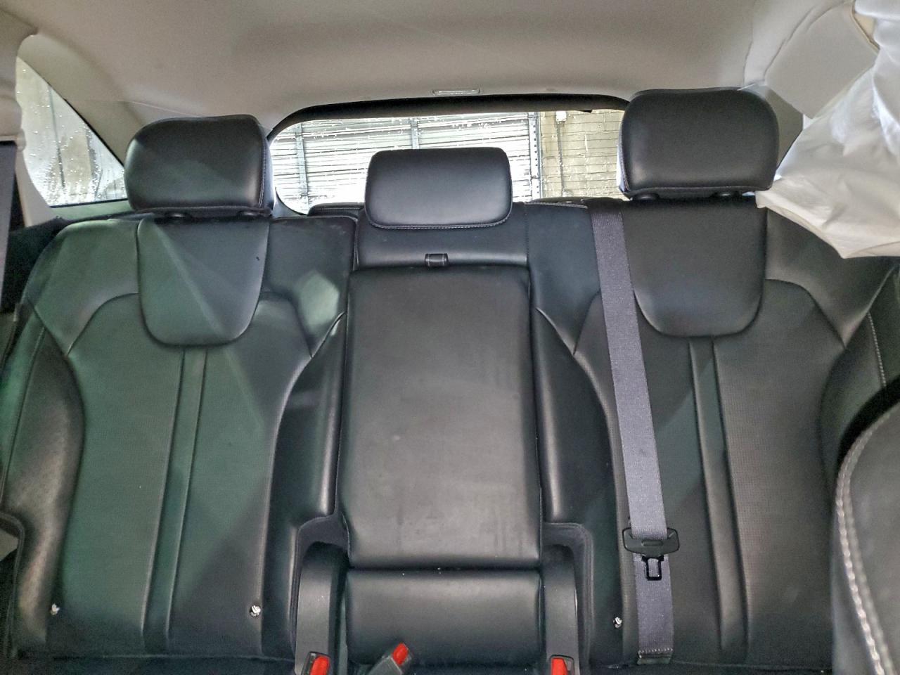 2024 KIA SORENTO S photo 10