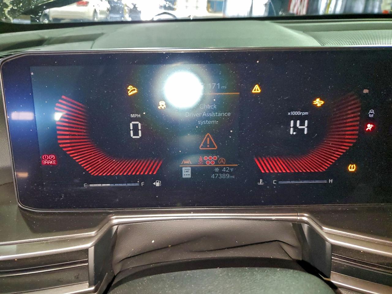 2024 KIA SORENTO S photo 9