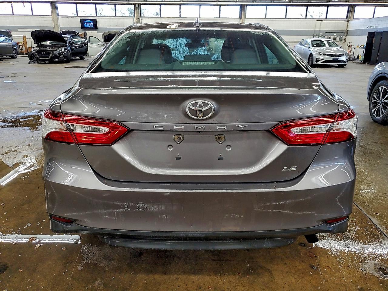 2020 TOYOTA CAMRY LE photo 6