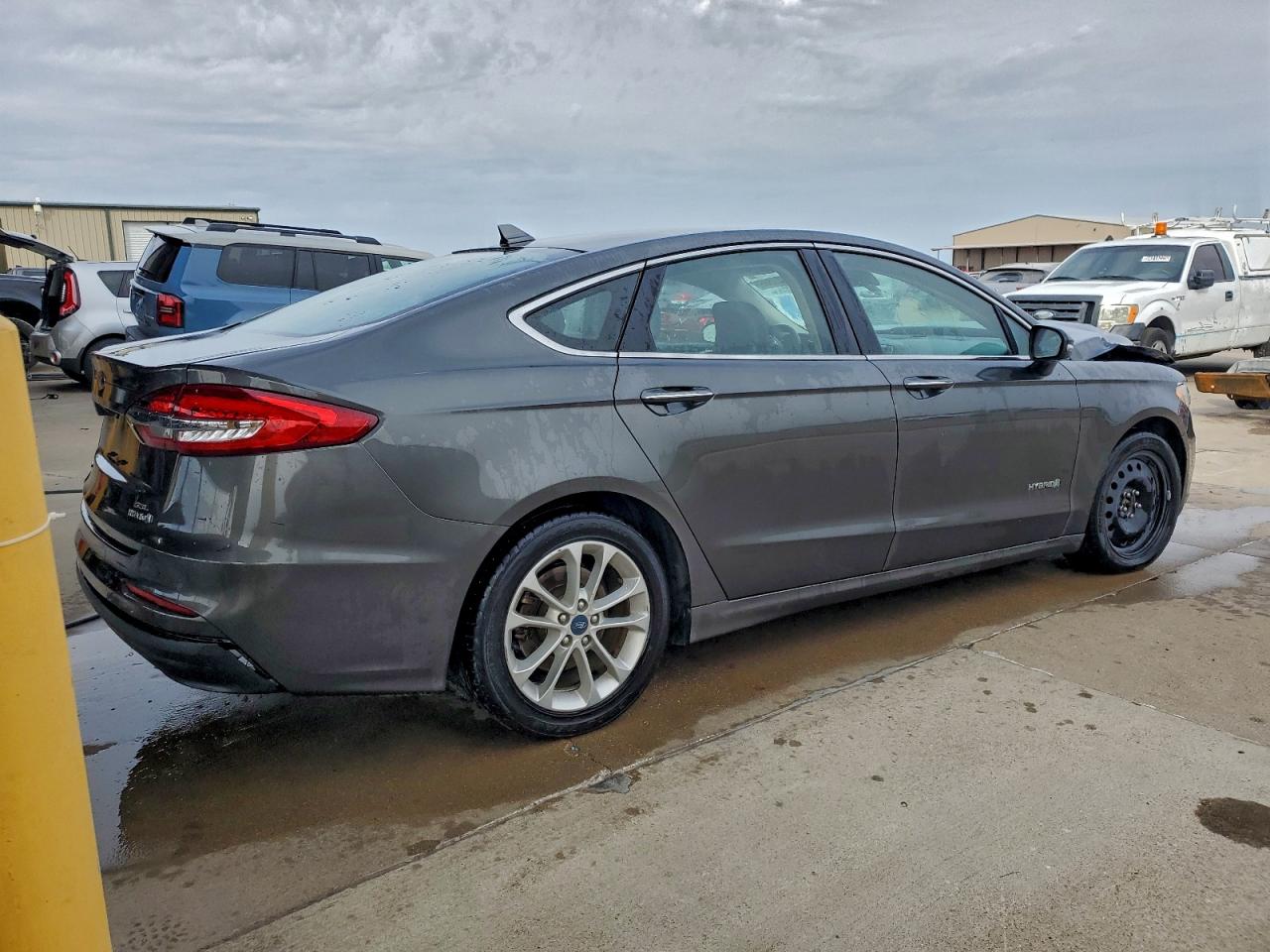 2019 FORD FUSION SEL photo 3
