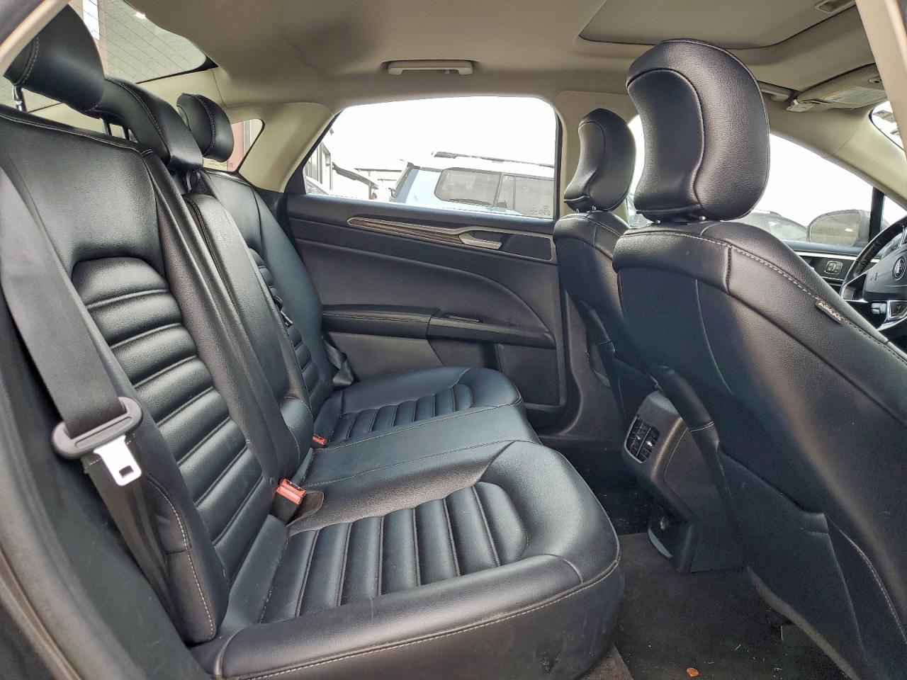 2019 FORD FUSION SEL photo 10