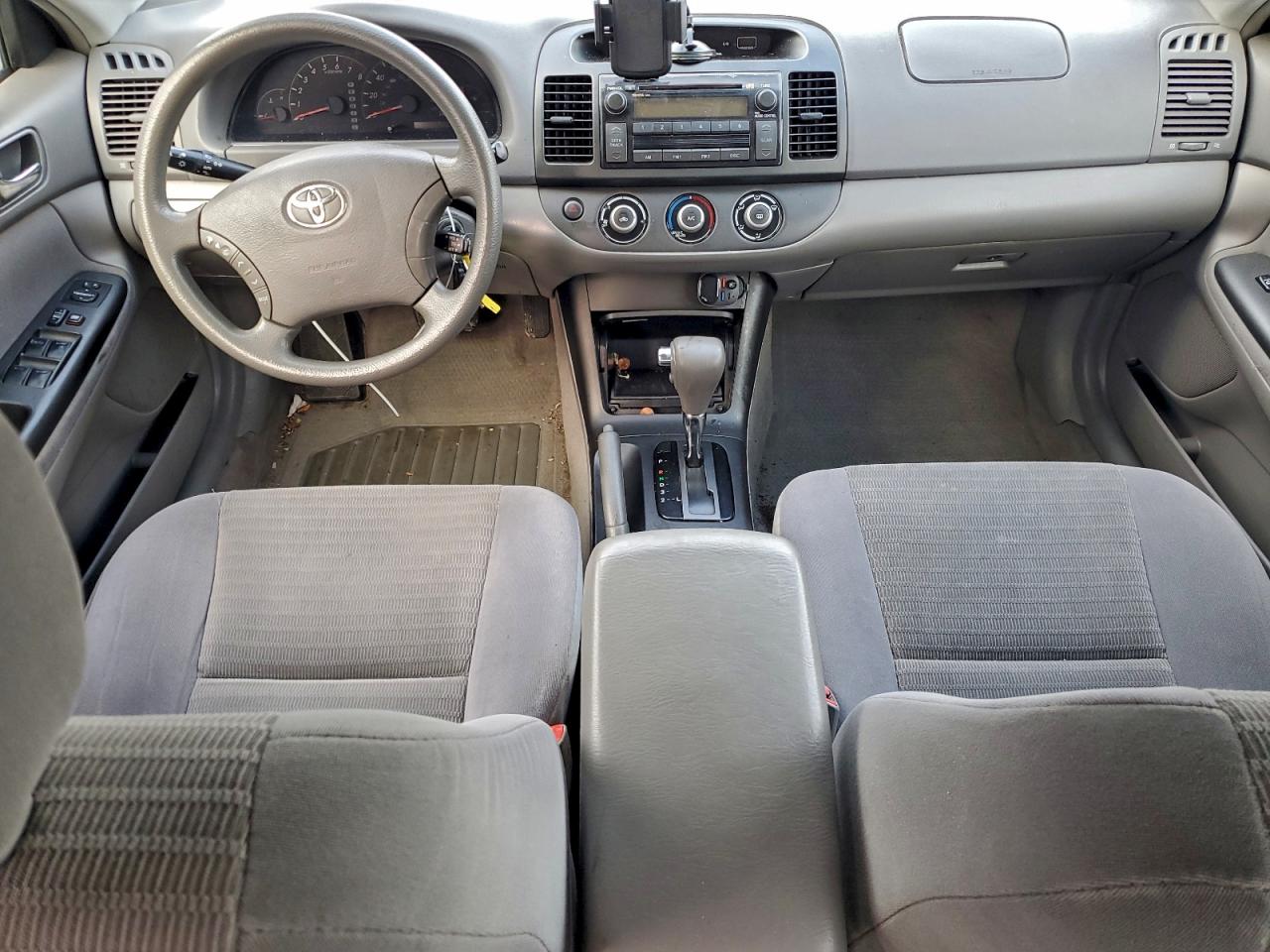 2006 TOYOTA CAMRY LE photo 8