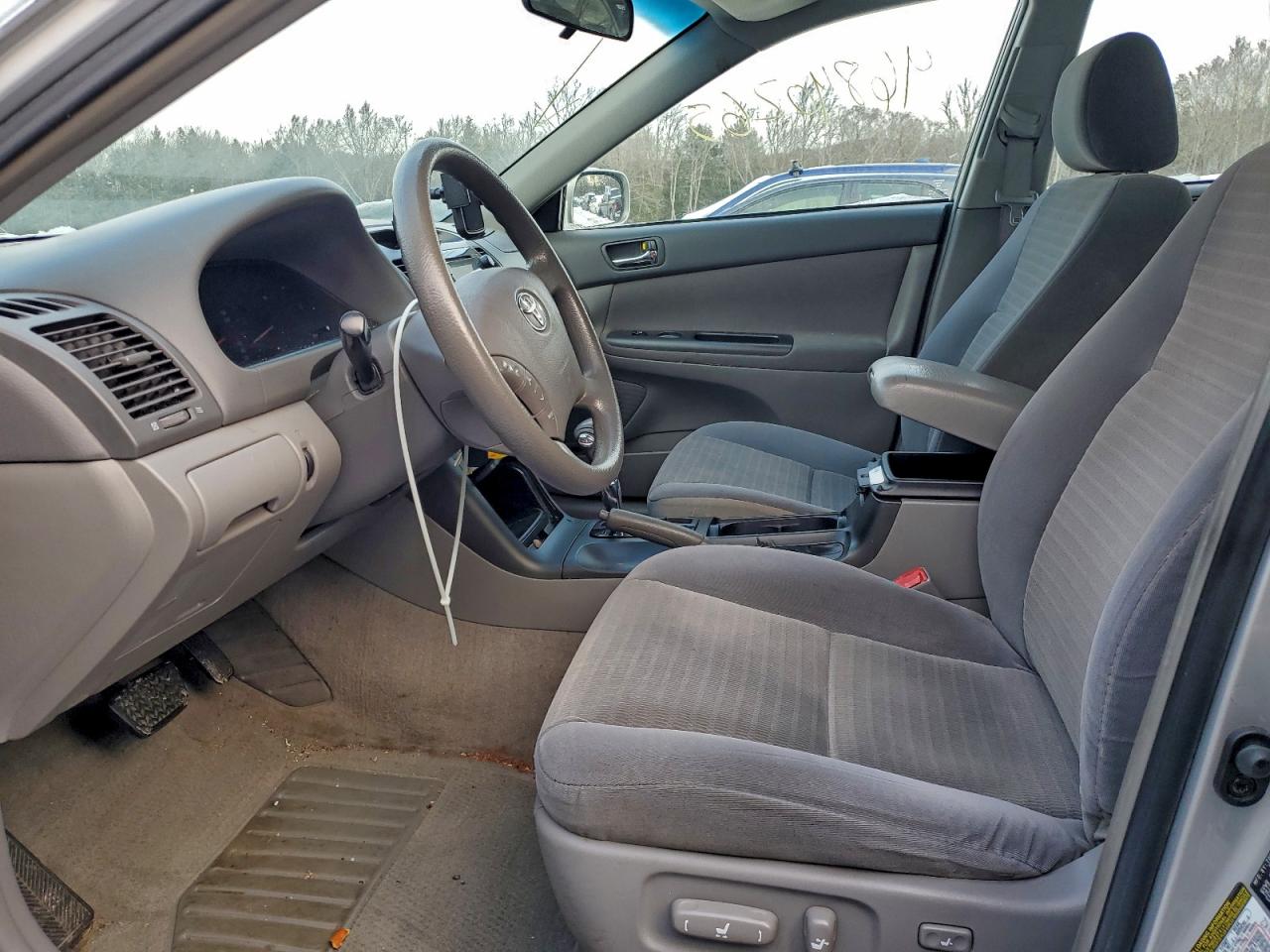 2006 TOYOTA CAMRY LE photo 7