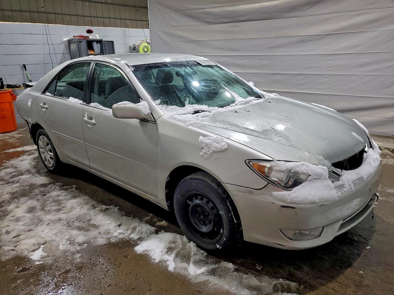 2006 TOYOTA CAMRY LE photo 4