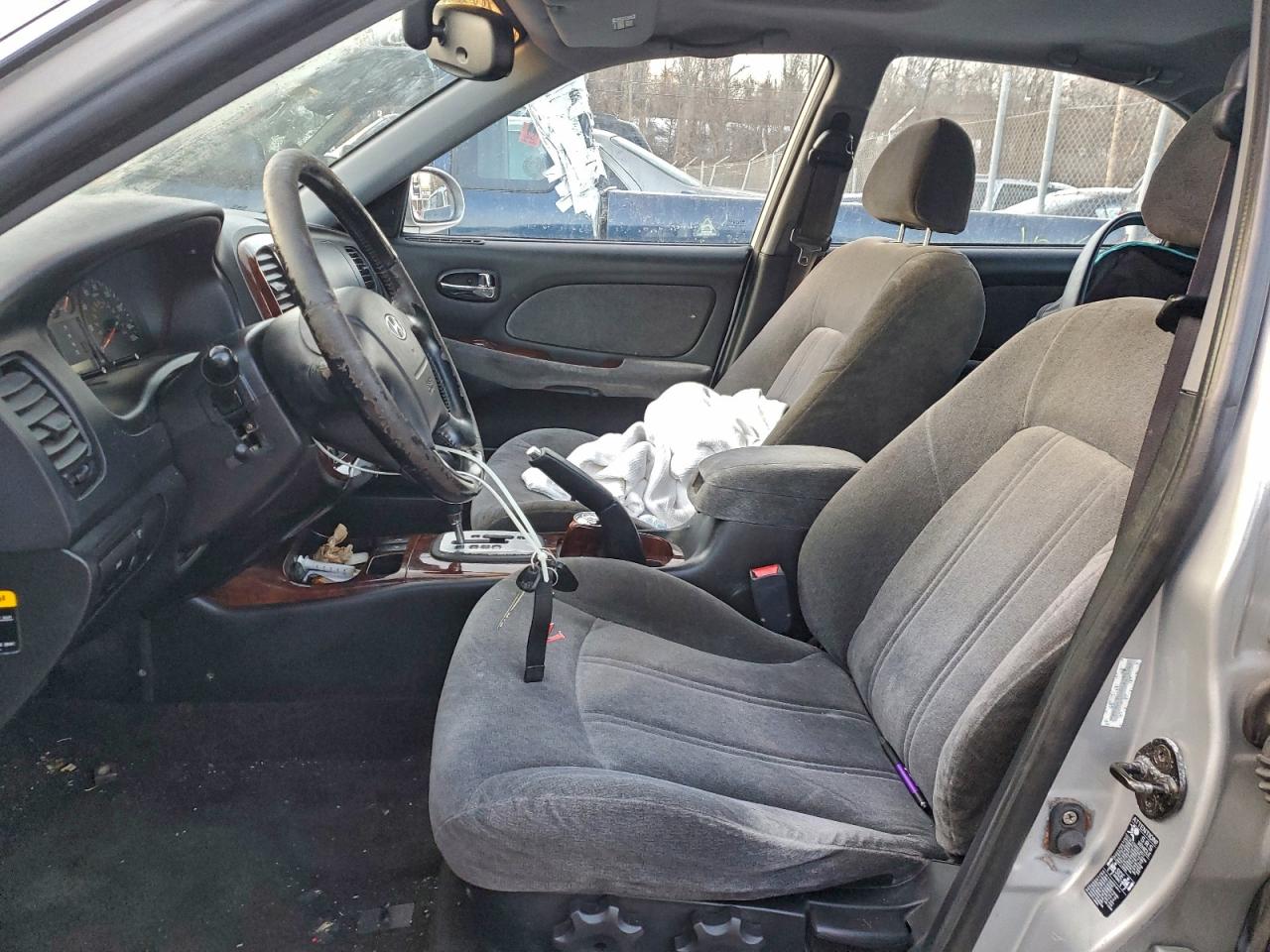 2005 HYUNDAI SONATA GLS photo 7