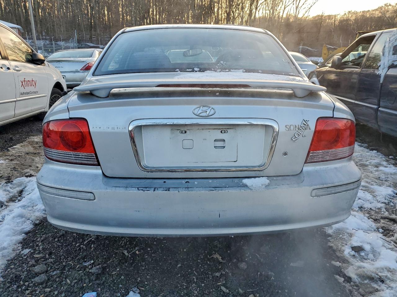 2005 HYUNDAI SONATA GLS photo 6