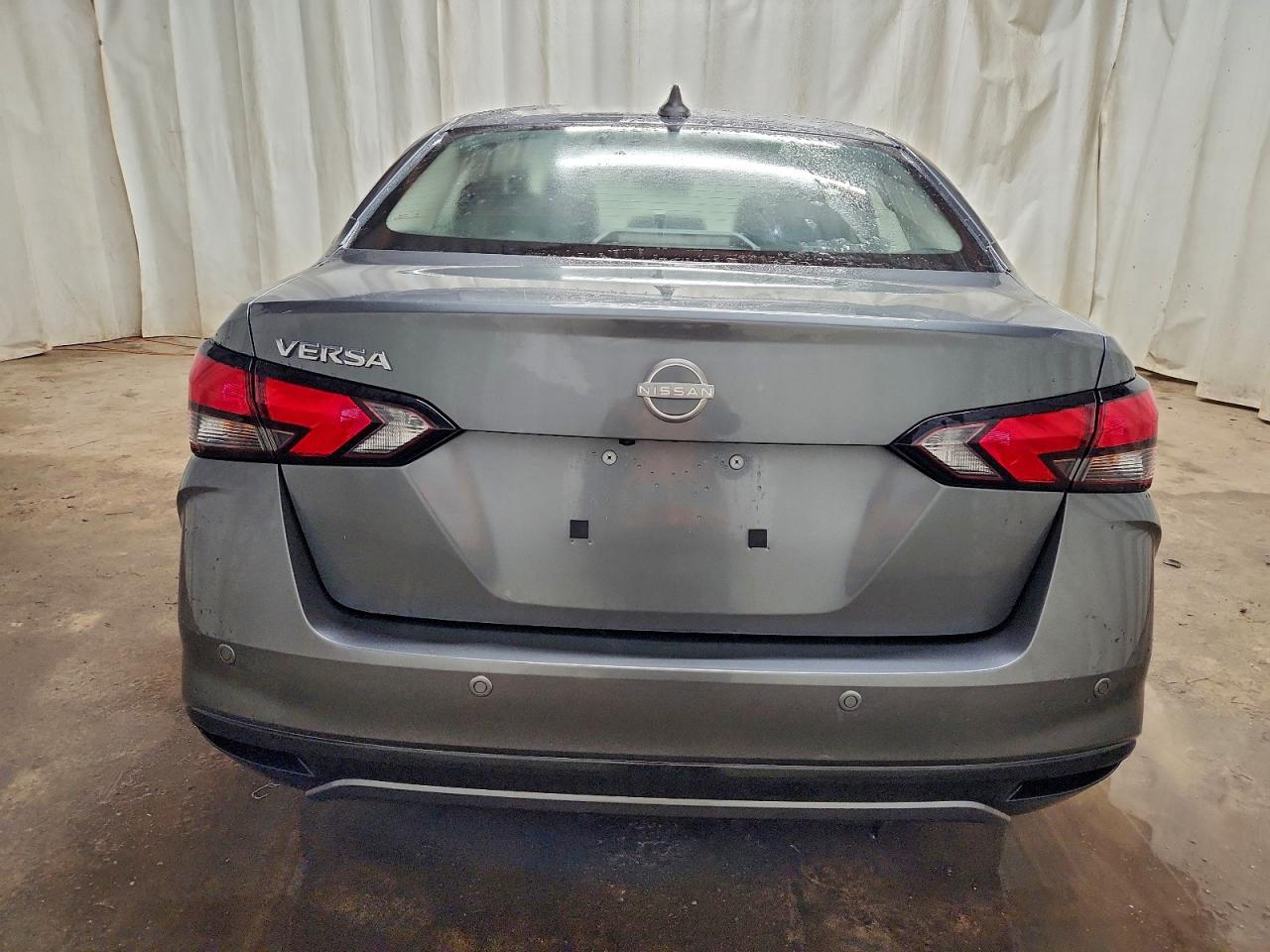 2025 NISSAN VERSA SV photo 6