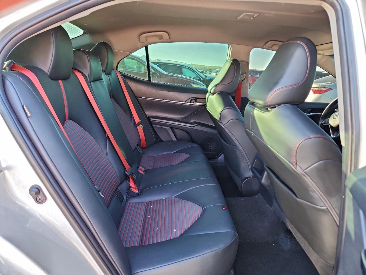 2020 TOYOTA CAMRY TRD photo 10