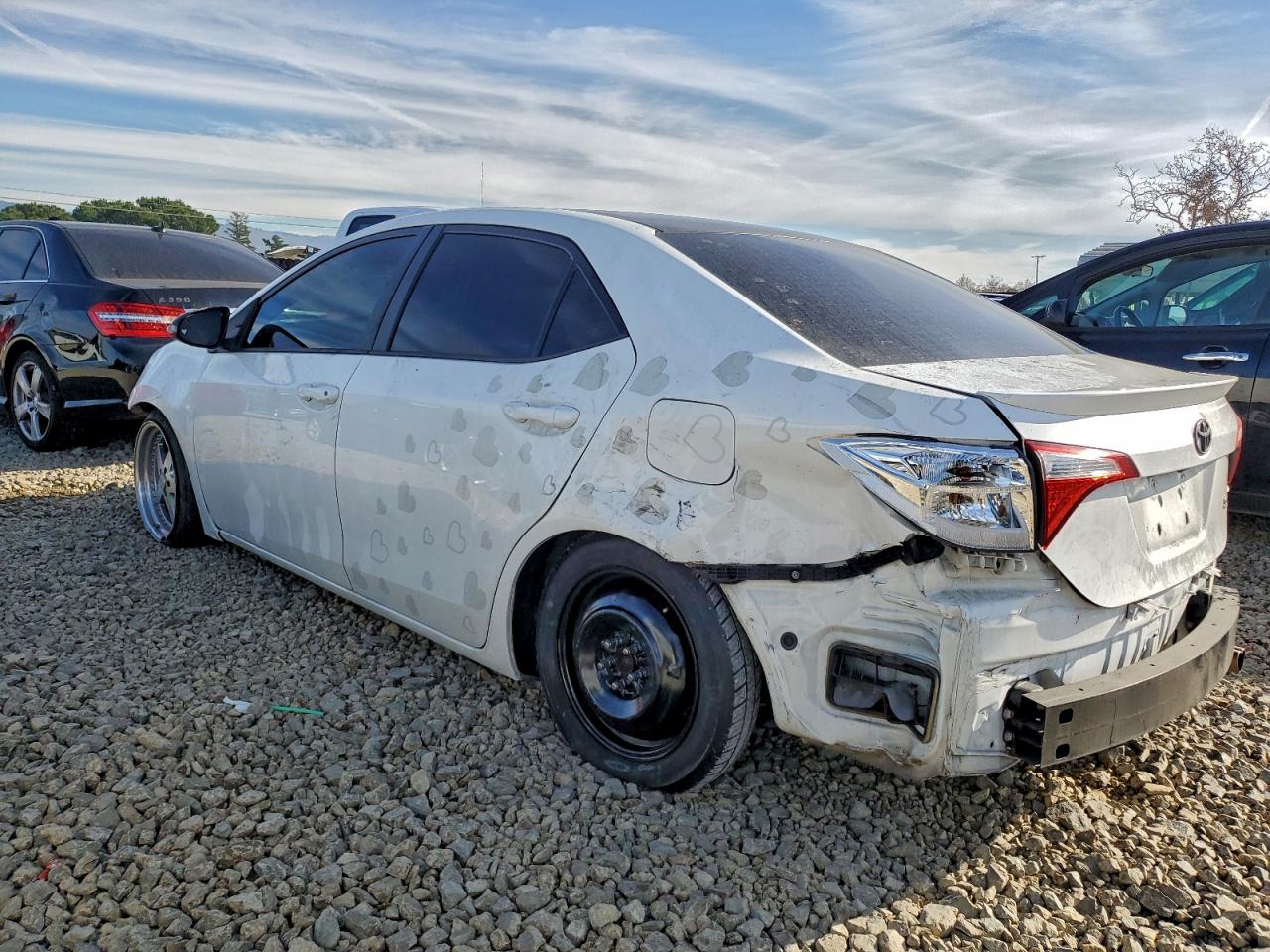 2016 TOYOTA COROLLA L photo 2