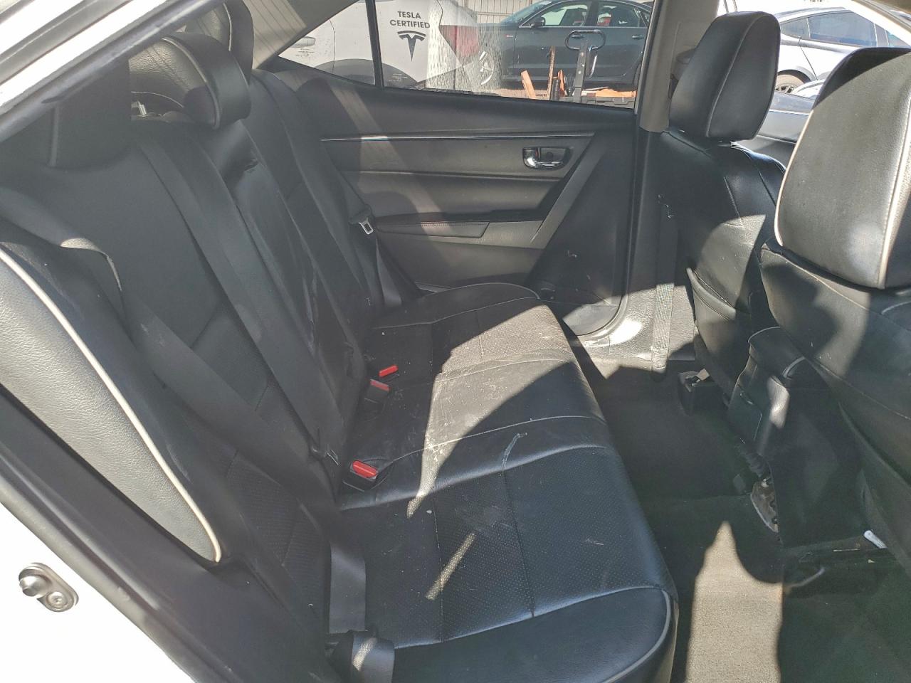 2016 TOYOTA COROLLA L photo 10