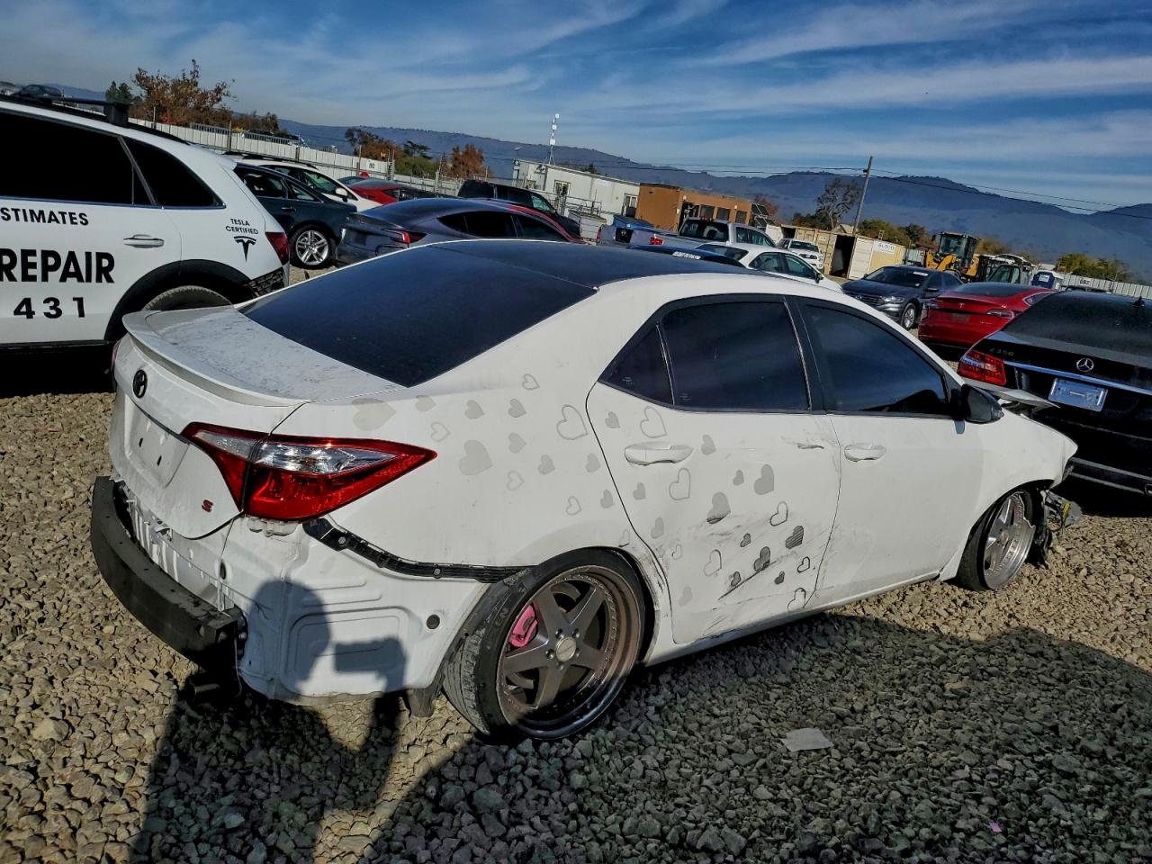 2016 TOYOTA COROLLA L photo 3