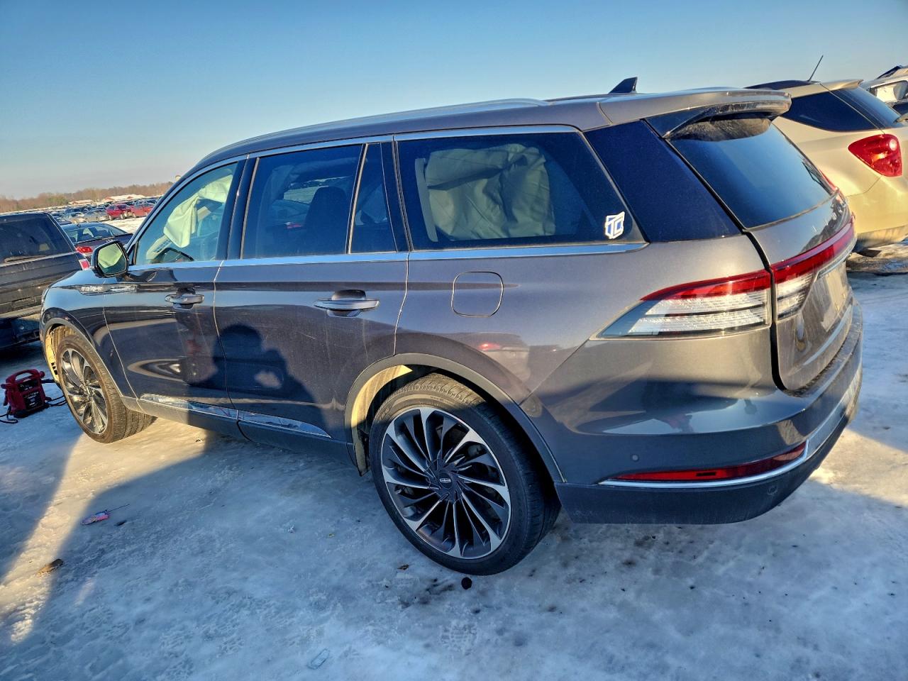 2021 LINCOLN AVIATOR RESERVE photo 2