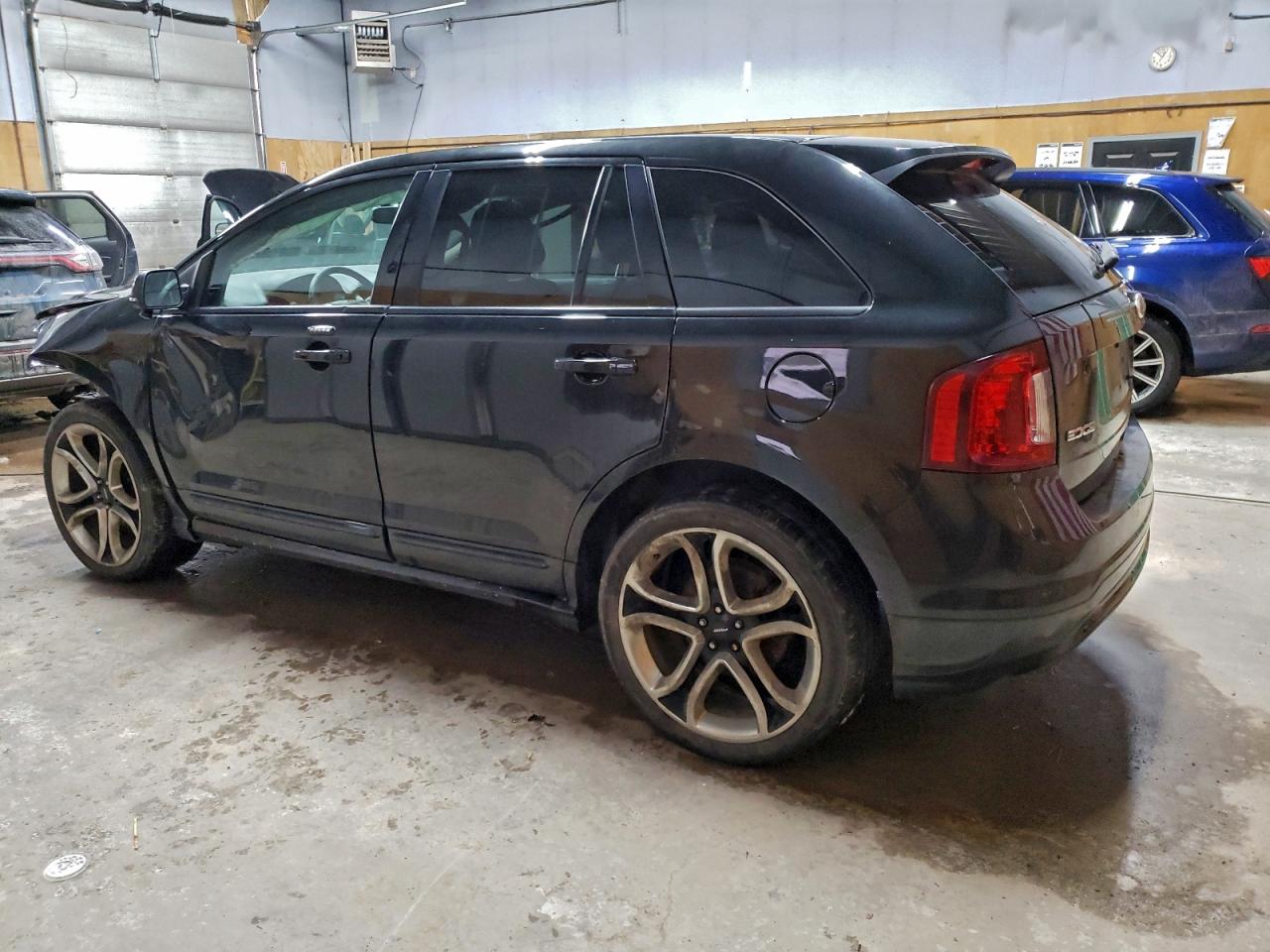 2014 FORD EDGE SPORT photo 2