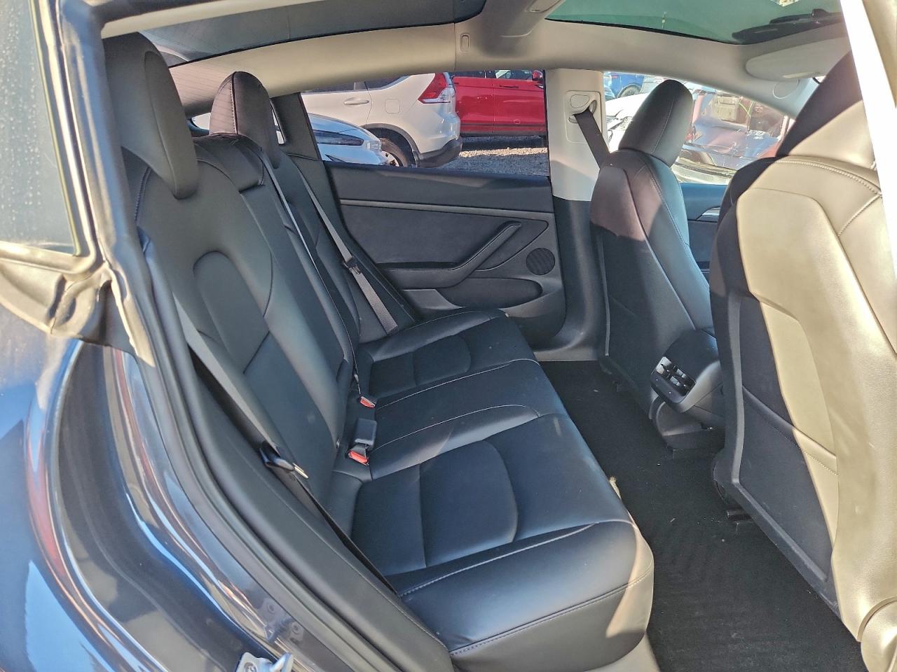 2023 TESLA MODEL 3 photo 10