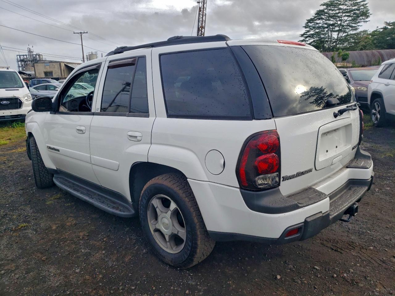 2004 CHEVROLET TRAILBLAZER LS photo 2