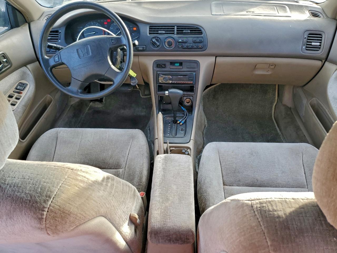 1996 HONDA ACCORD EX photo 8