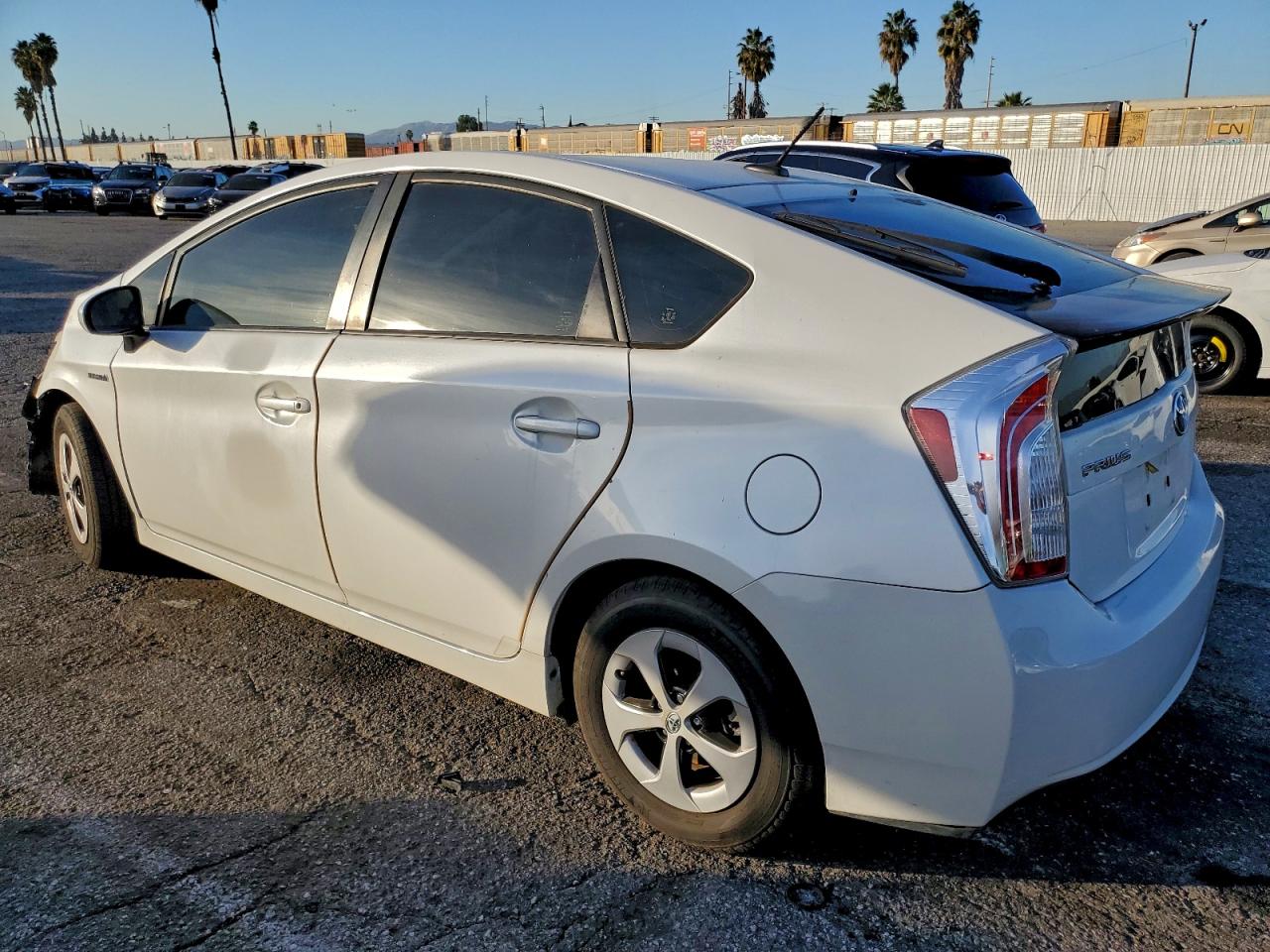 2013 TOYOTA PRIUS photo 2