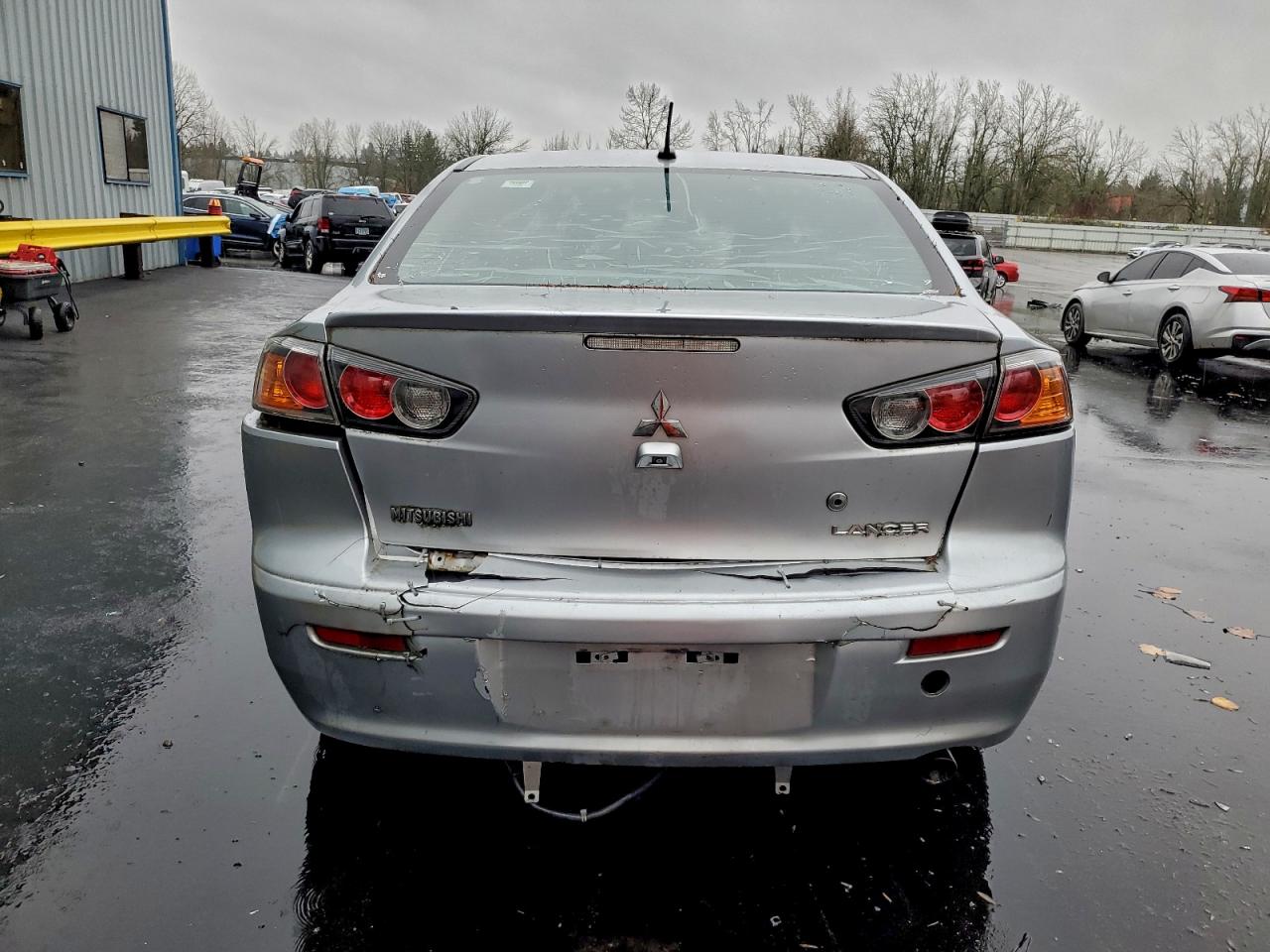 2013 MITSUBISHI LANCER GT photo 6