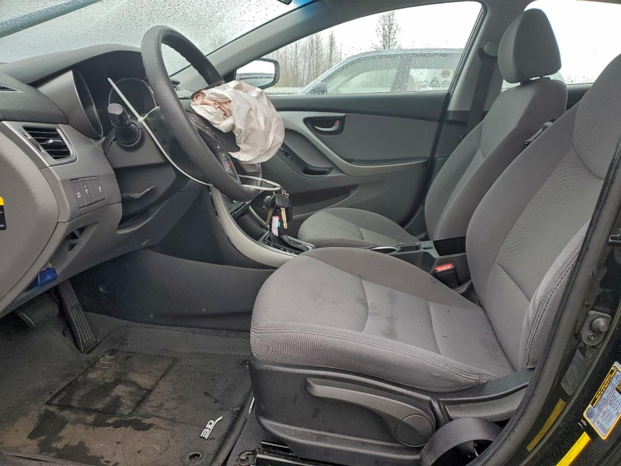 2015 HYUNDAI ELANTRA SE photo 7