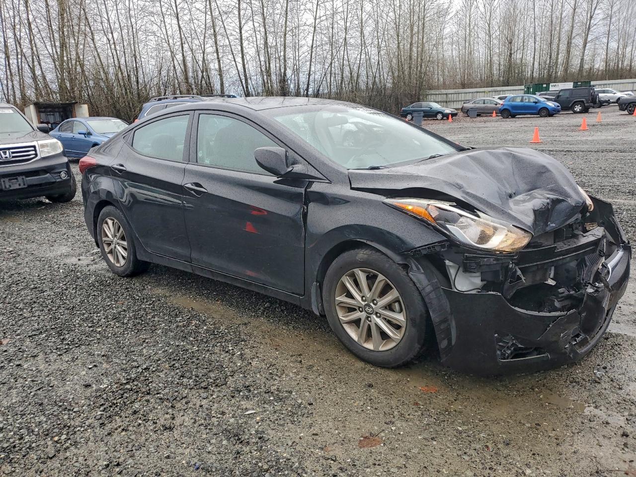 2015 HYUNDAI ELANTRA SE photo 4
