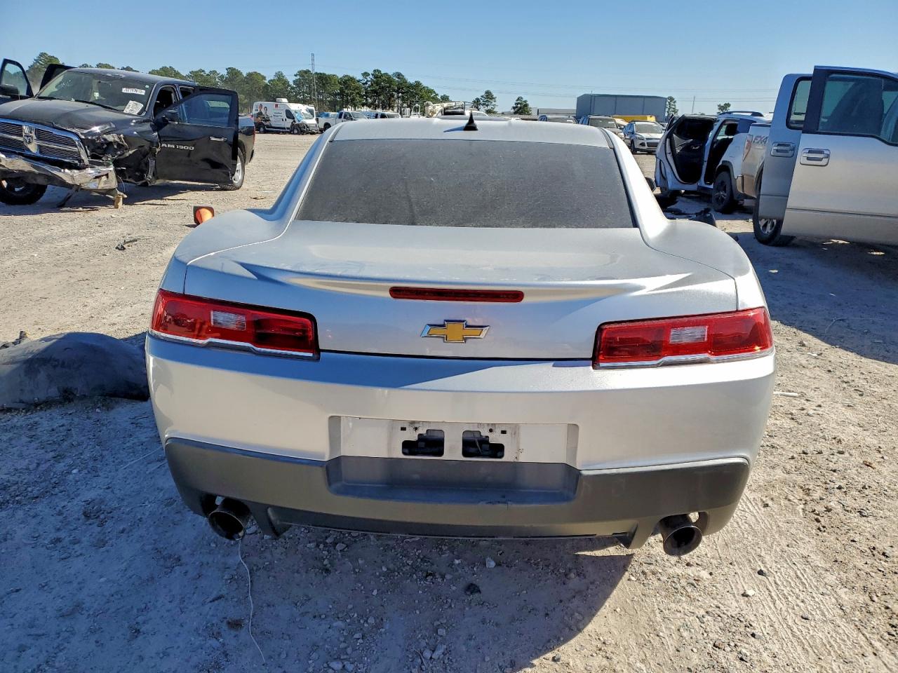 2015 CHEVROLET CAMARO LS photo 6