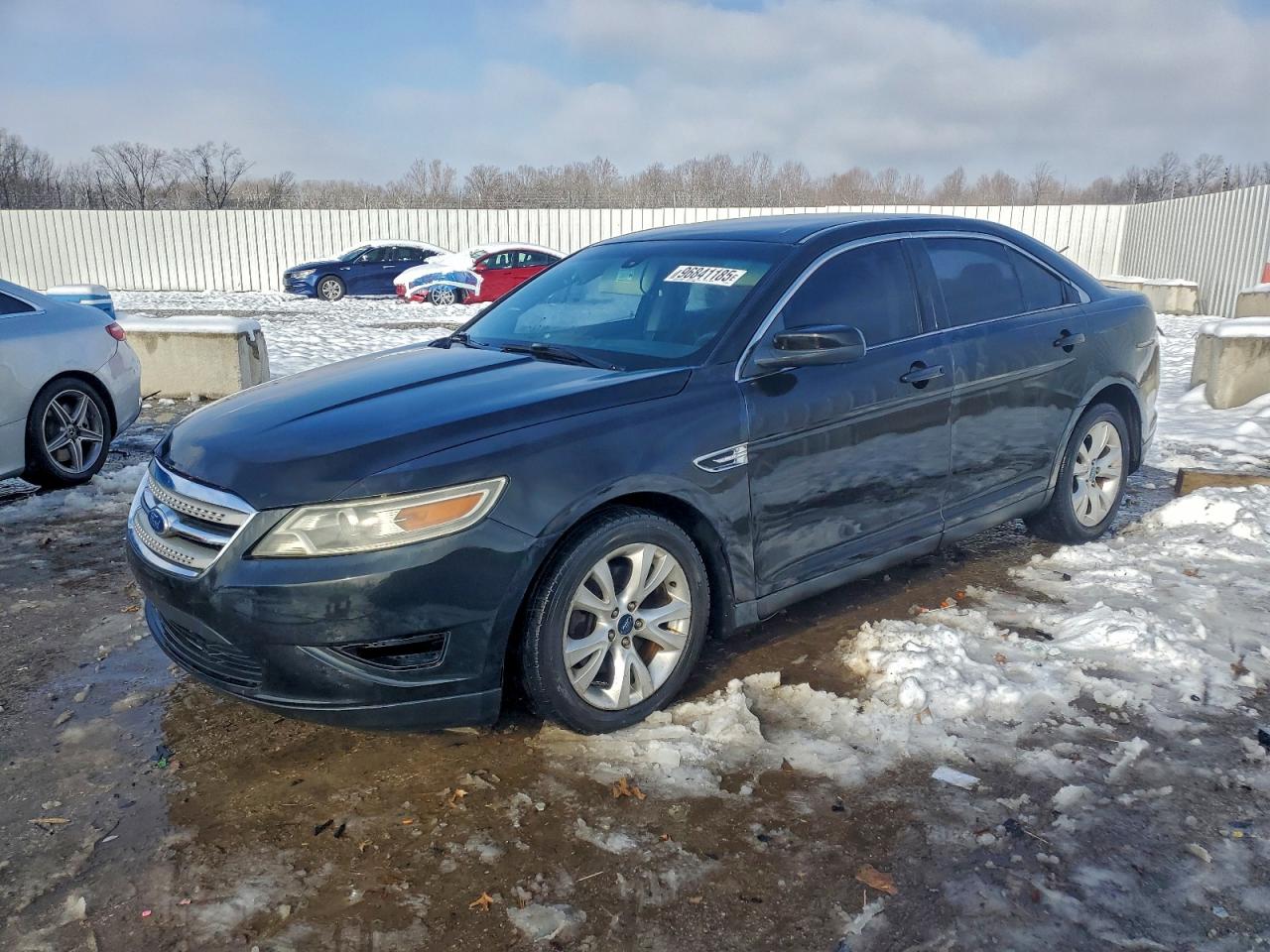 2010 FORD TAURUS