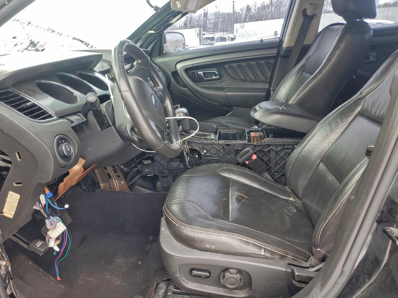 2010 FORD TAURUS SEL photo 7