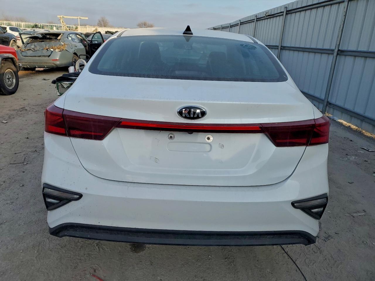 2021 KIA FORTE FE photo 6