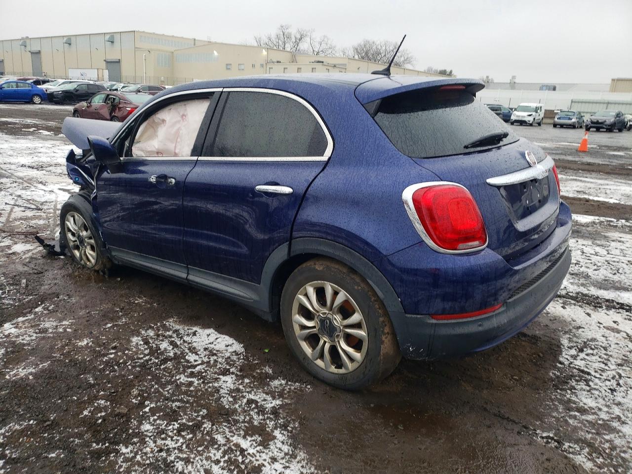 2016 FIAT 500X LOUNGE photo 2