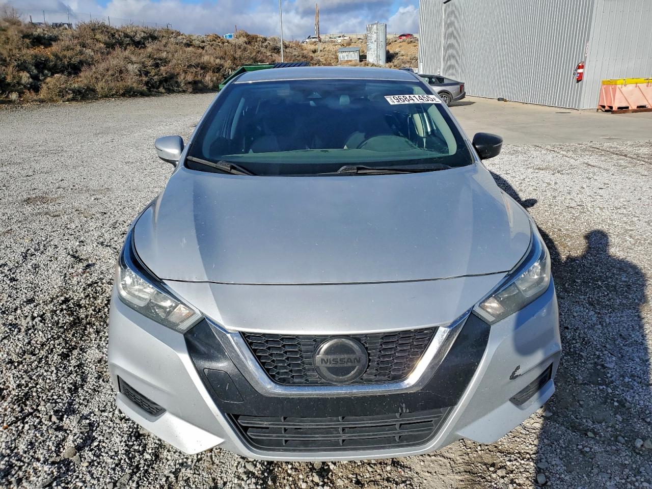 2020 NISSAN VERSA SV photo 5