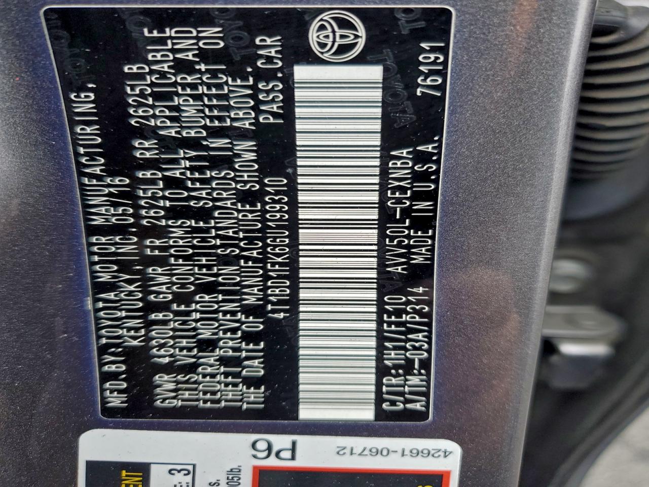 2016 TOYOTA CAMRY HYBRID photo 12