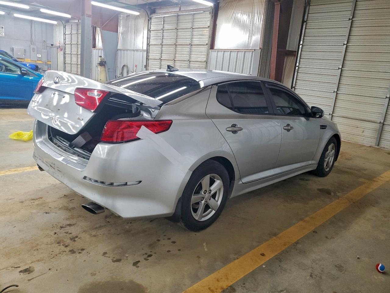 2015 KIA OPTIMA LX photo 3