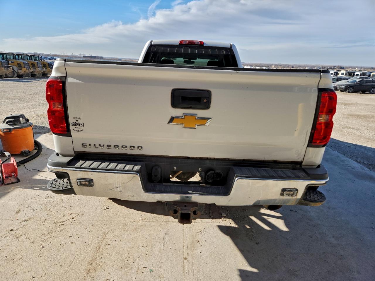 2015 CHEVROLET SILVERADO K2500 HEAVY DUTY photo 6