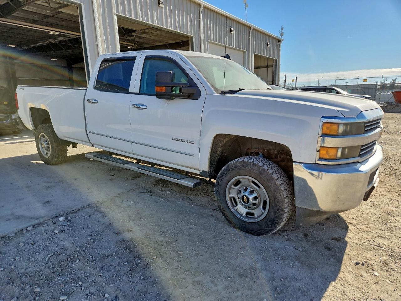 2015 CHEVROLET SILVERADO K2500 HEAVY DUTY photo 4