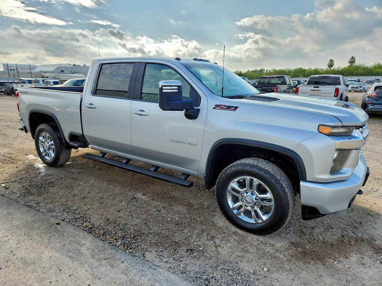 2020 CHEVROLET SILVERADO K2500 HEAVY DUTY photo 4