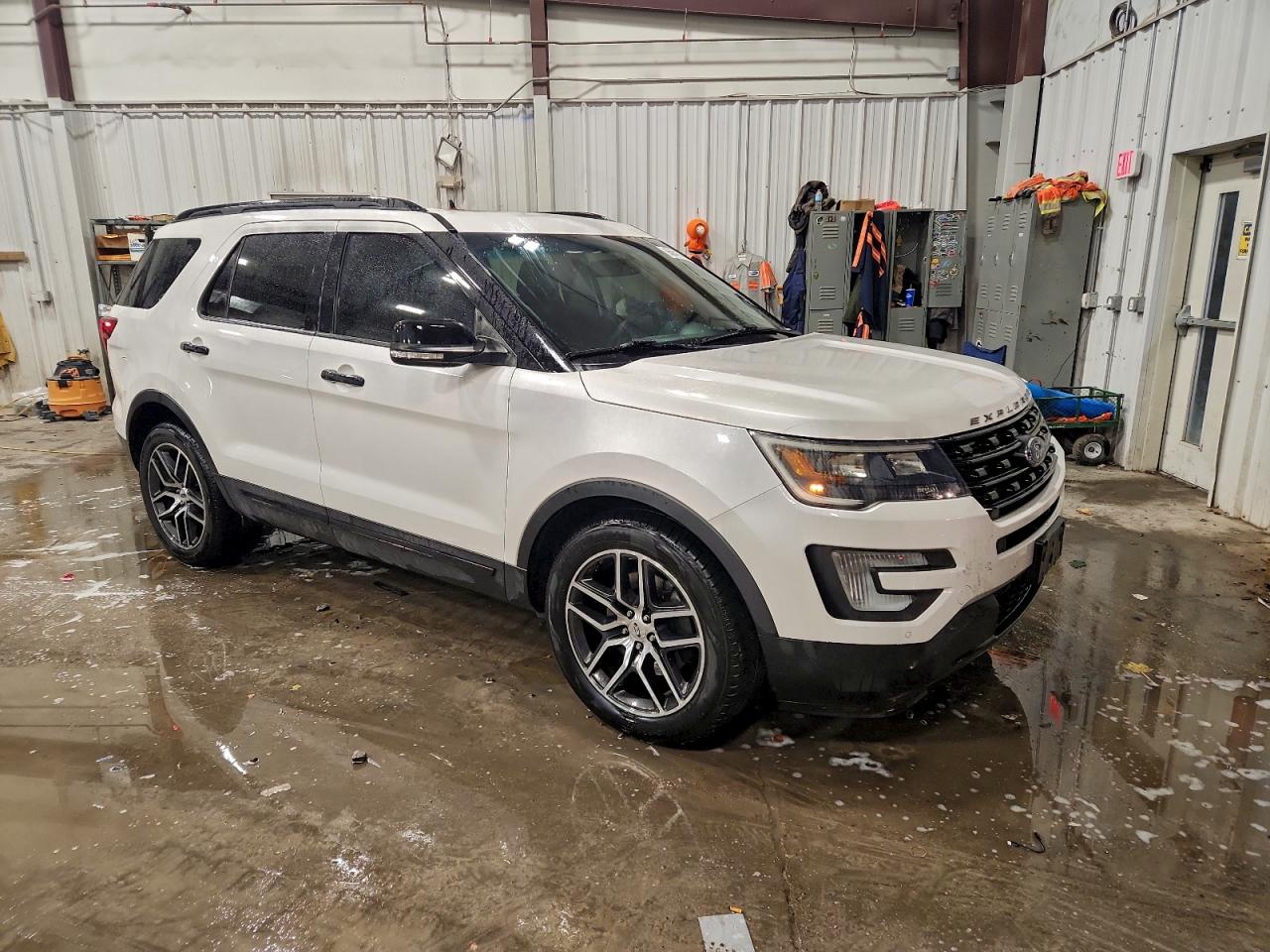 2016 FORD EXPLORER SPORT photo 4