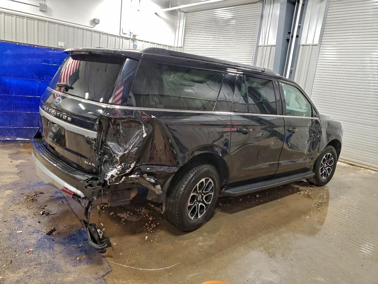 2024 FORD EXPEDITION MAX XLT photo 3