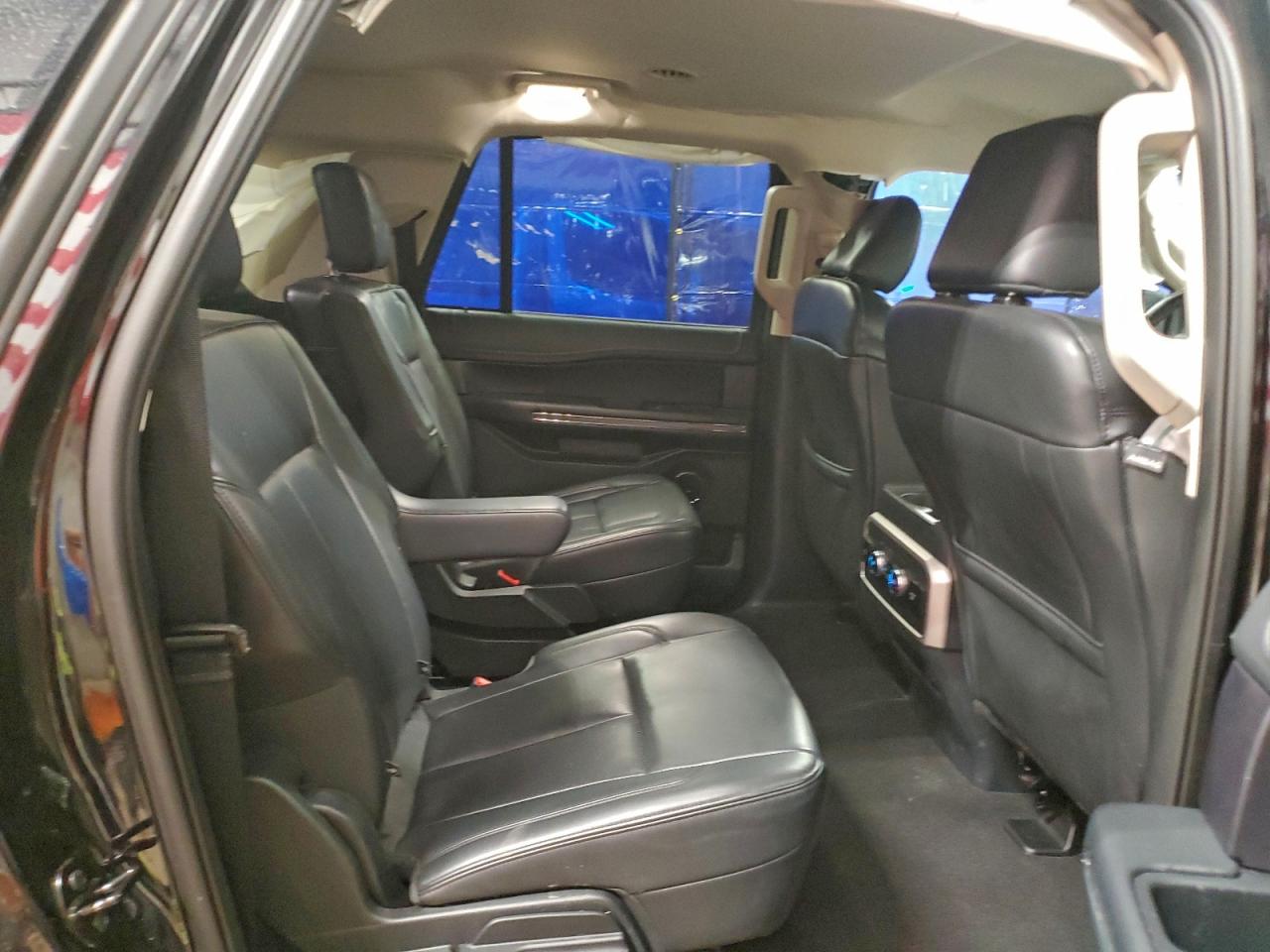 2024 FORD EXPEDITION MAX XLT photo 11