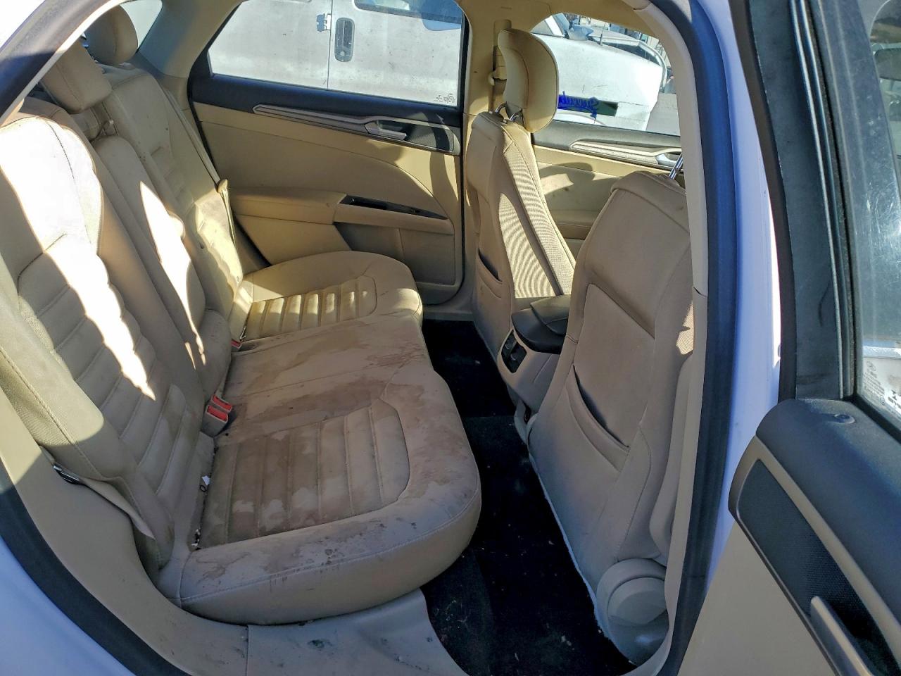 2013 FORD FUSION SE photo 10