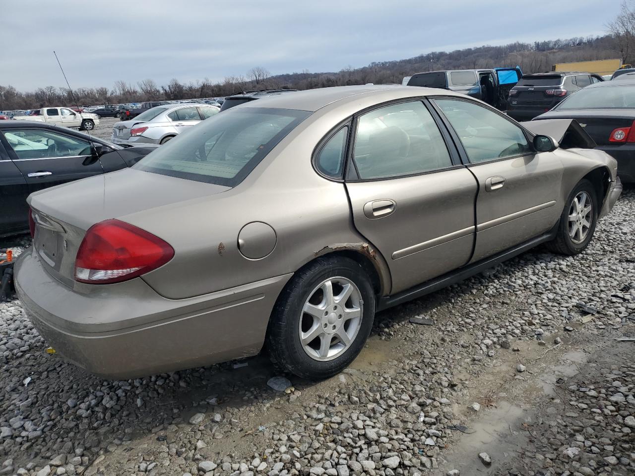 2006 FORD TAURUS SEL photo 3