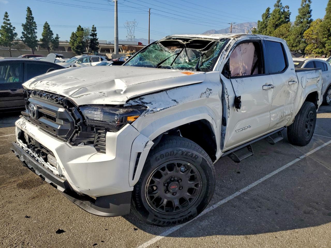 2025 TOYOTA TACOMA