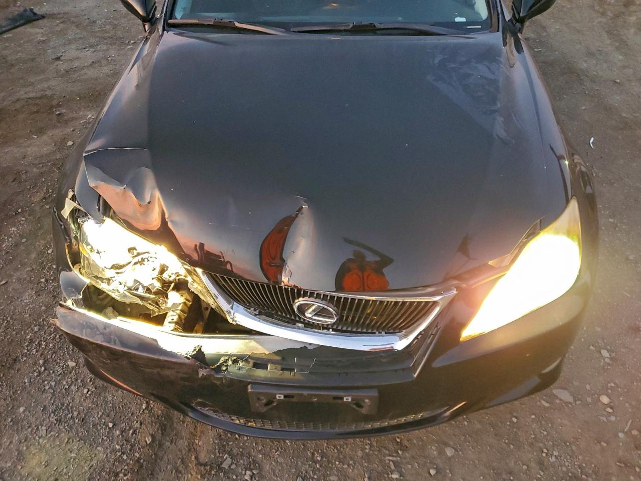 2007 LEXUS IS 350 photo 11