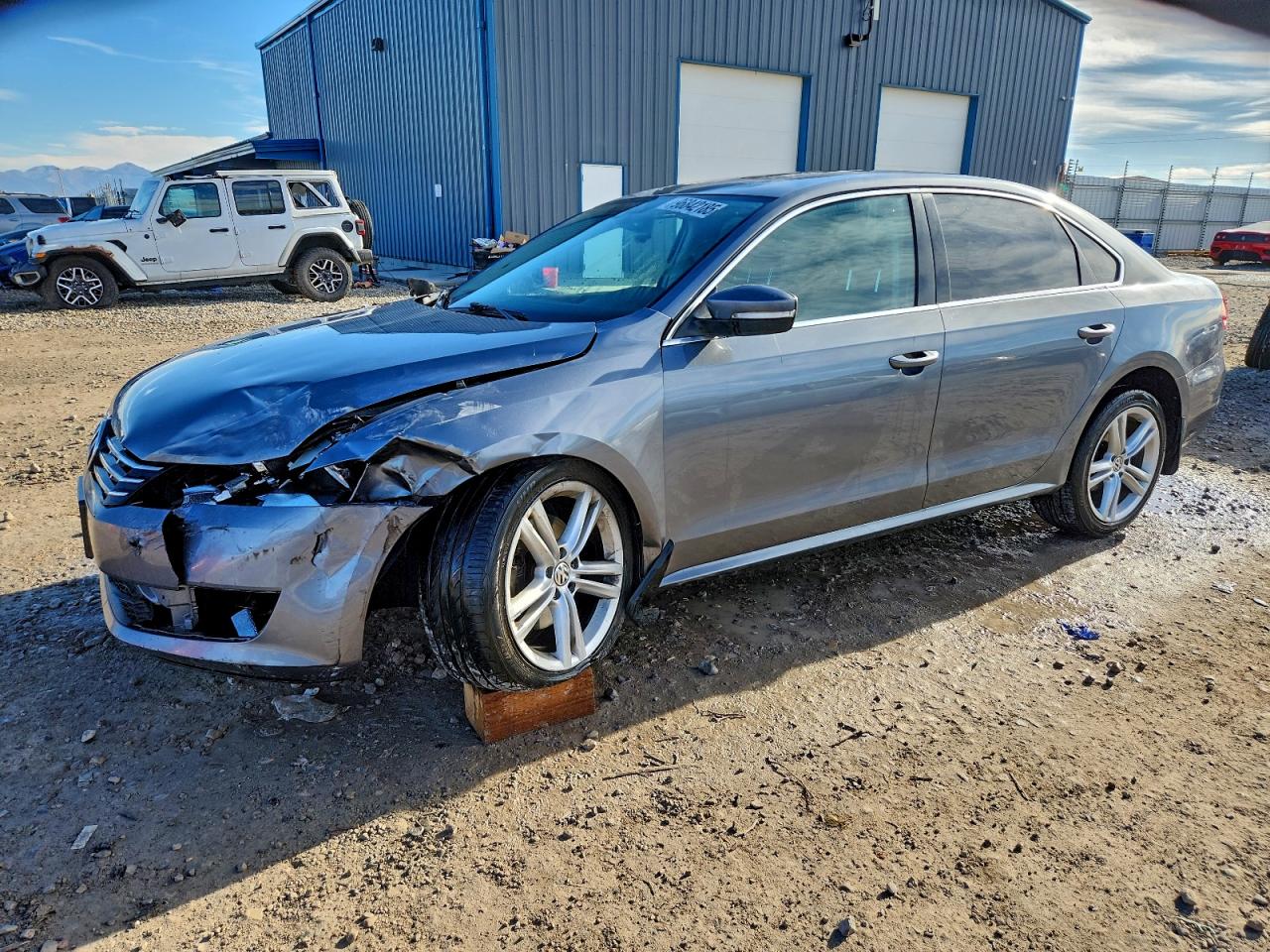 2014 VOLKSWAGEN PASSAT